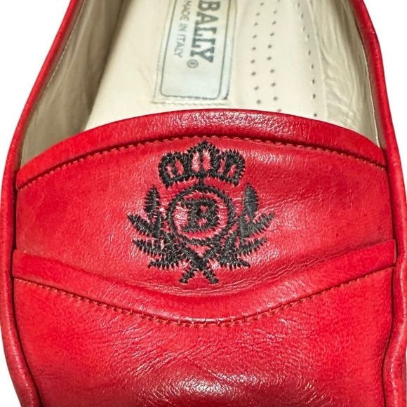 Bally Women's  Red Leather Flat Classic Loafers Size 7 With Box Preppy Logo - Picture 7 of 13